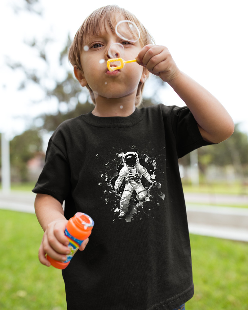Astronaut Breaking The Wall - Image 2
