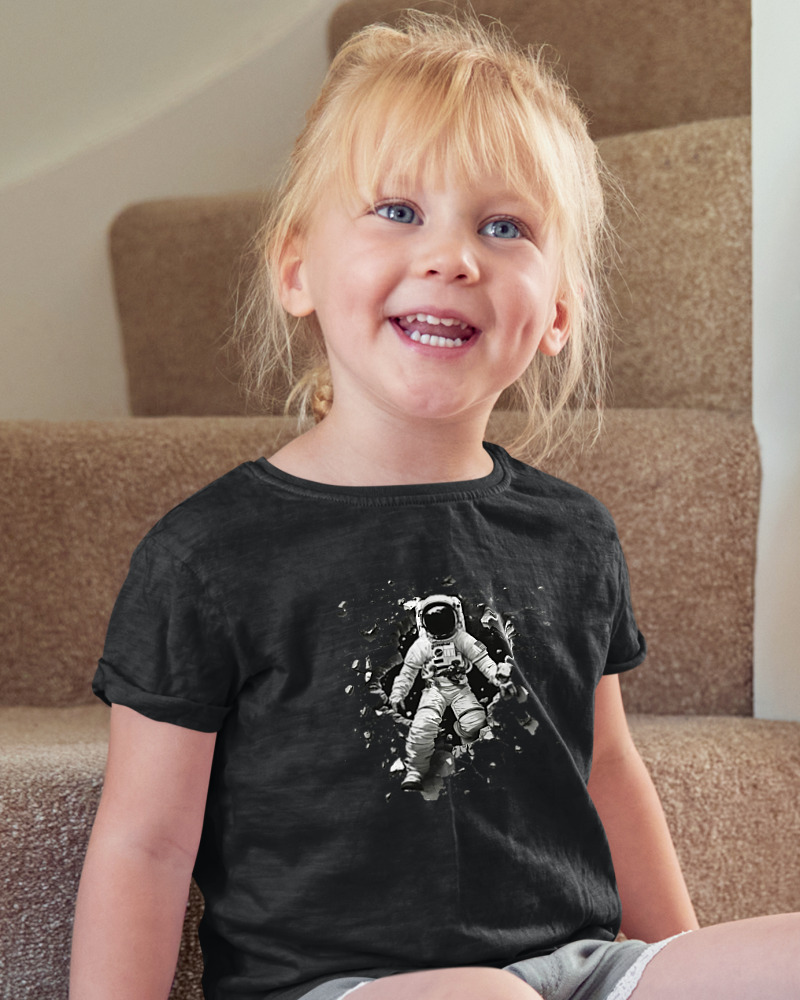 Astronaut Breaking The Wall - Image 2
