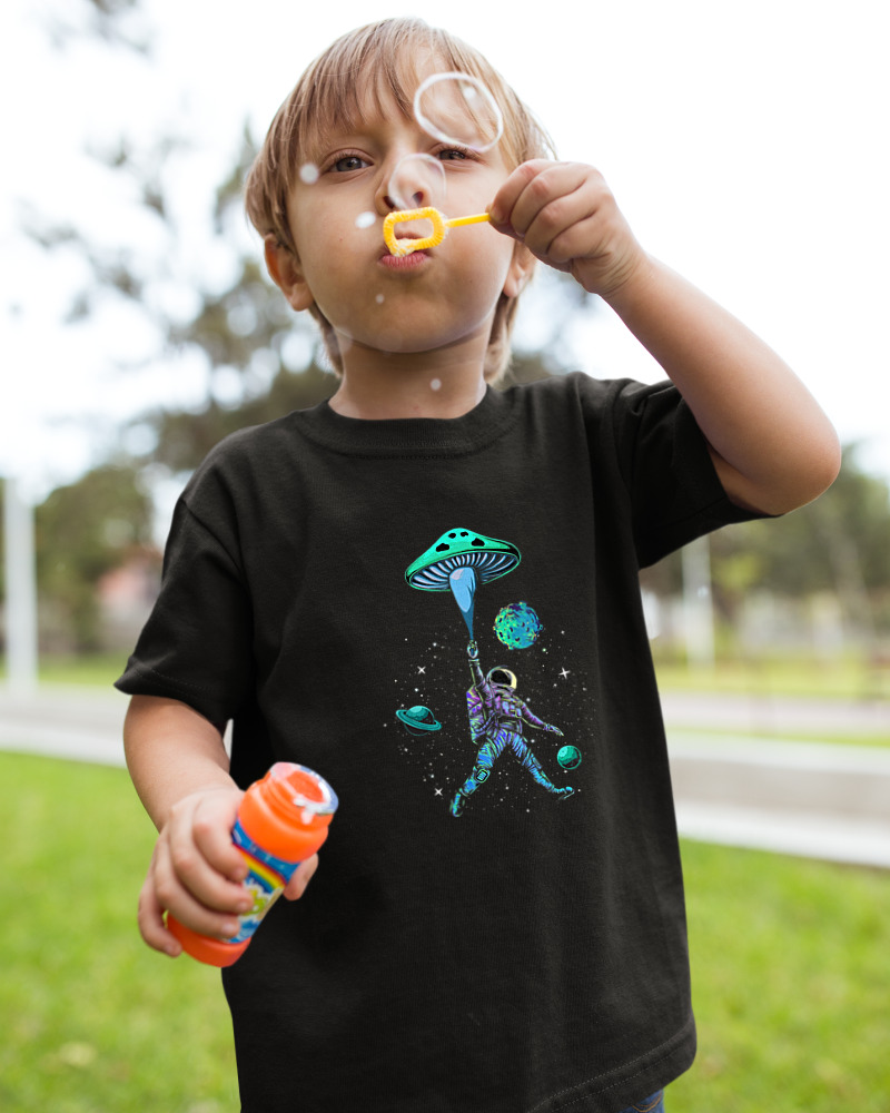 Astronaut Mushroom - Image 2