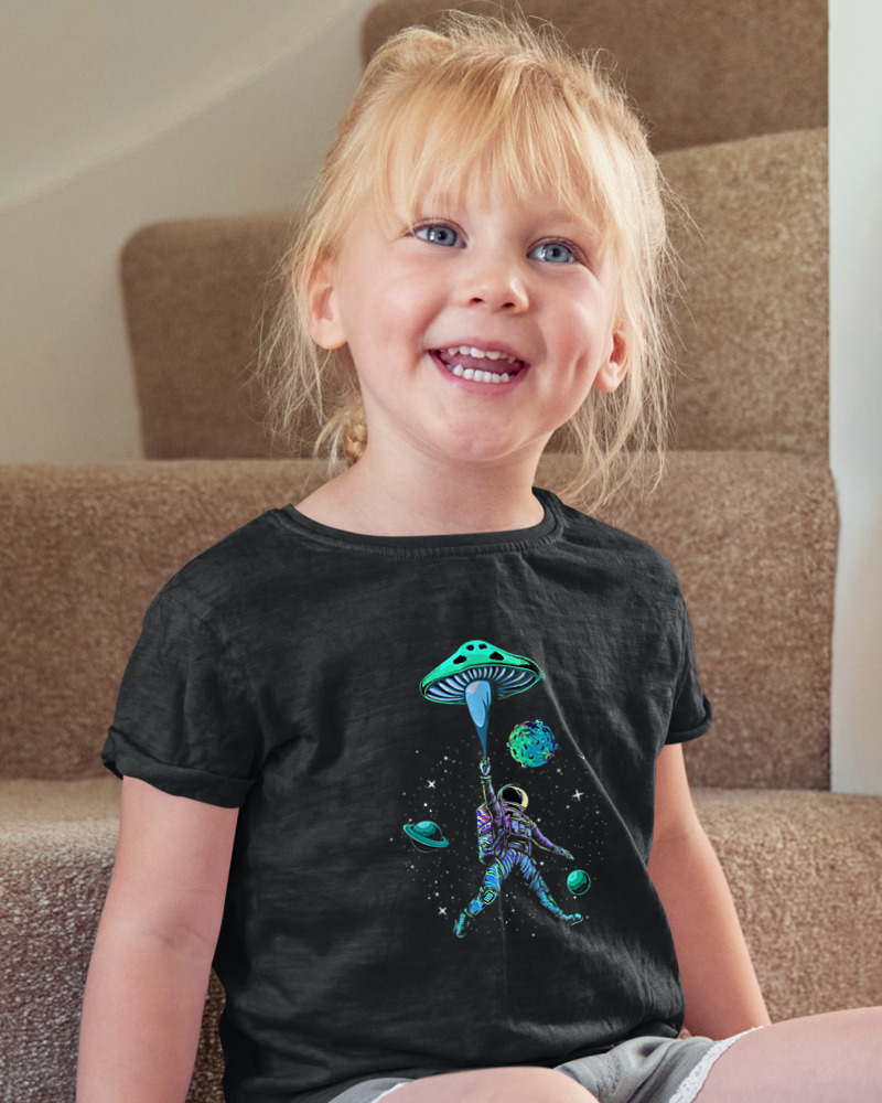 Astronaut Mushroom - Image 2