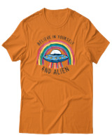 T-Shirt Αντρικό - Believe In Yourself And Alien - Color Thumbnail Πορτοκαλί