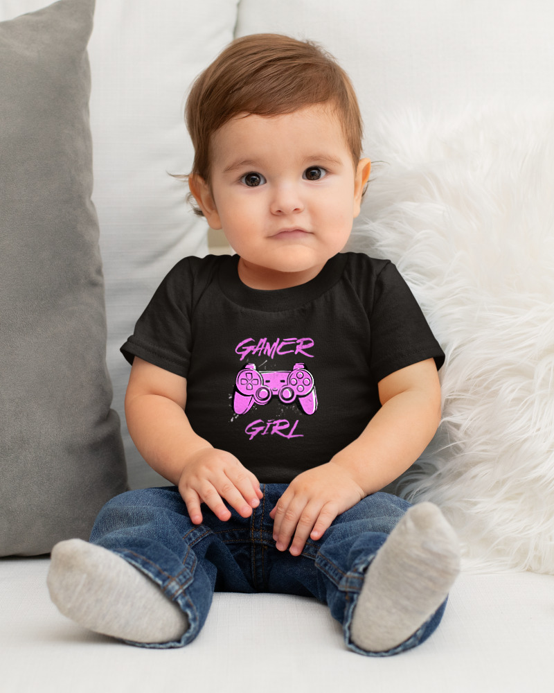 Gamer Girl - Image 1