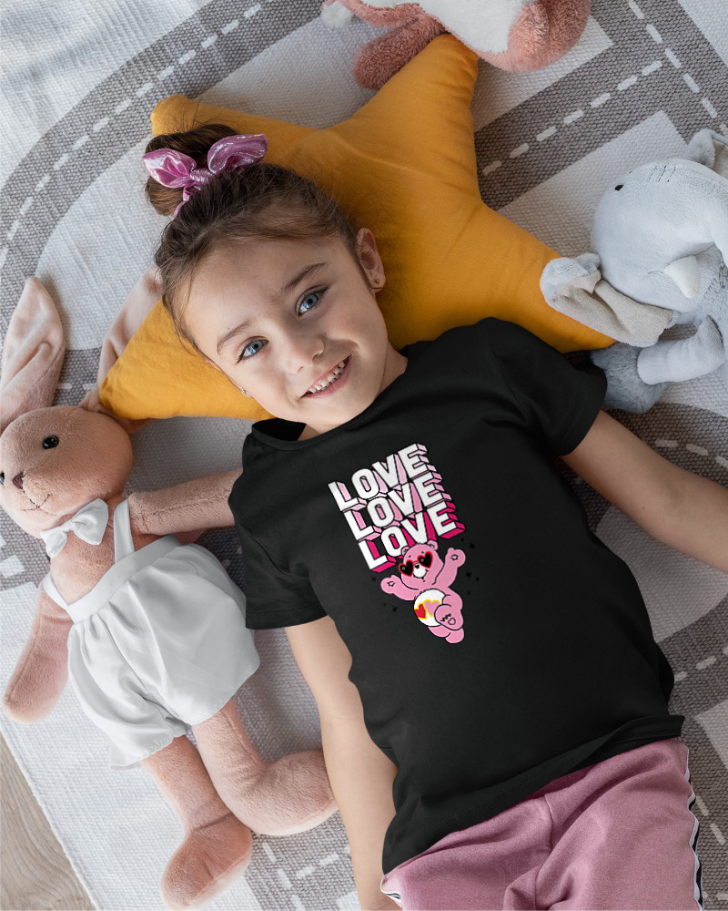 Love Bear - Image 1