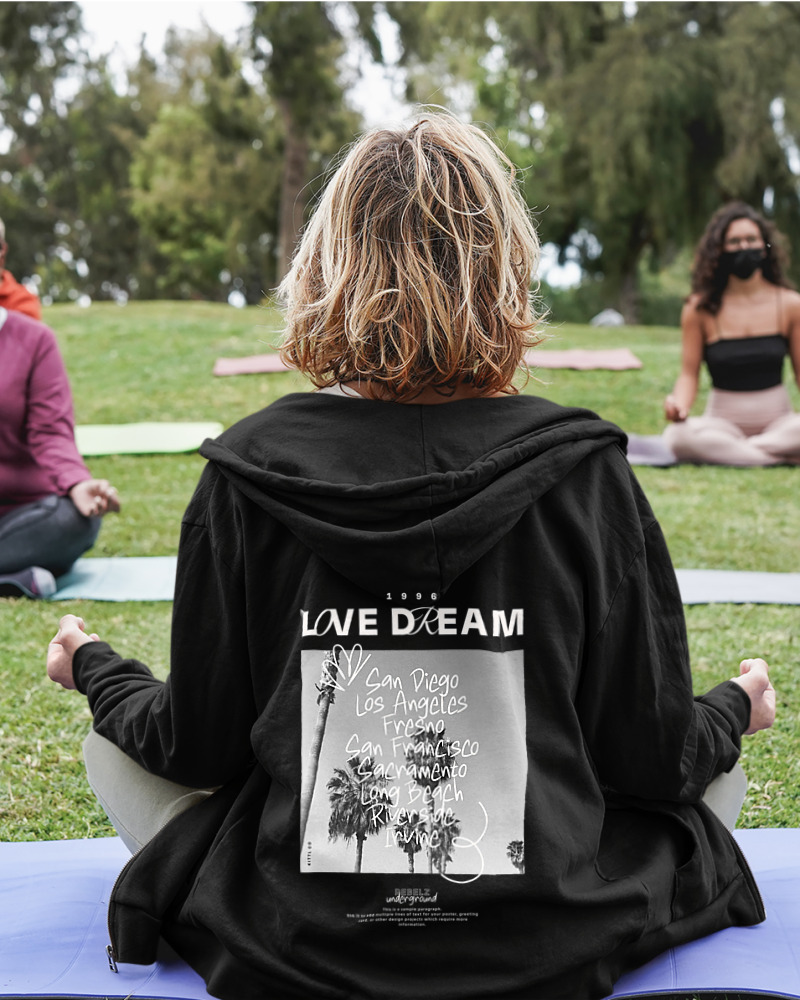 Love Dream - Image 1