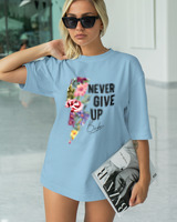 T-Shirt Classic - Never Give Up - Color Thumbnail SKY BLUE