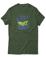 T-Shirt Αντρικό - Trust The Bear - Color Thumbnail Κυπαρισσί
