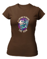 T-Shirt Στενή Γραμμή Γυναικείο - Trying To Reach The Bitcoin - Color Thumbnail Καφέ